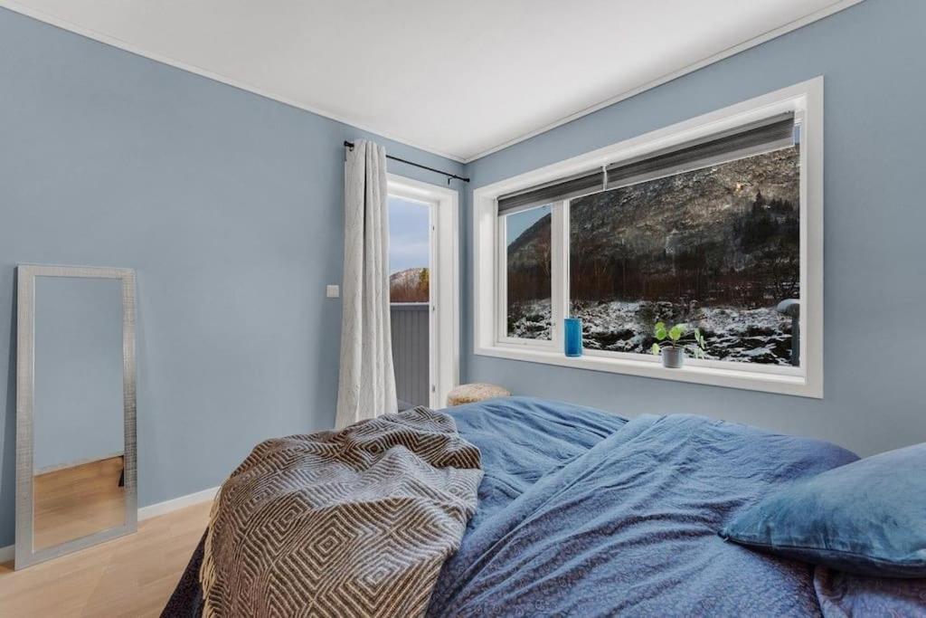 Stor Og Moderne Leilighet I Indre Arna Bergen Gratis Parkering!! Ngoại thất bức ảnh