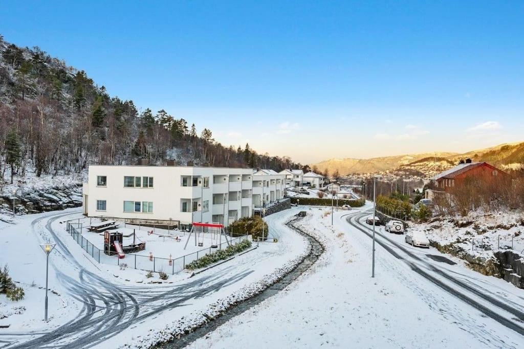Stor Og Moderne Leilighet I Indre Arna Bergen Gratis Parkering!! Ngoại thất bức ảnh