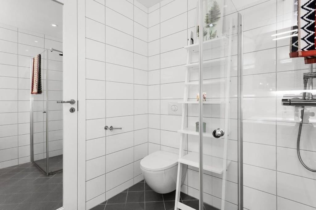 Stor Og Moderne Leilighet I Indre Arna Bergen Gratis Parkering!! Ngoại thất bức ảnh