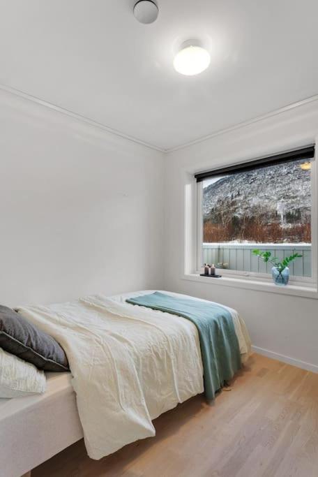 Stor Og Moderne Leilighet I Indre Arna Bergen Gratis Parkering!! Ngoại thất bức ảnh
