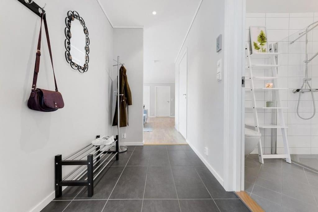 Stor Og Moderne Leilighet I Indre Arna Bergen Gratis Parkering!! Ngoại thất bức ảnh